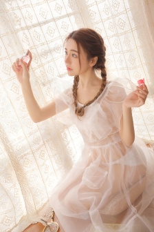 精品久久久久中文字幕